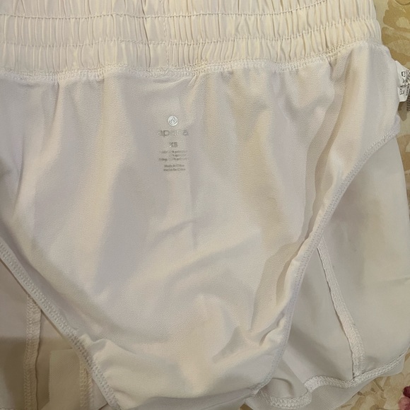 Apana athletic shorts - Picture 4 of 4